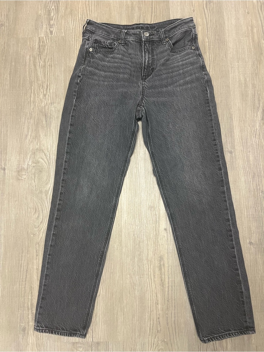 American Eagle High-Waisted Straight Leg Jeans Washed Charcoal Gray Size 4